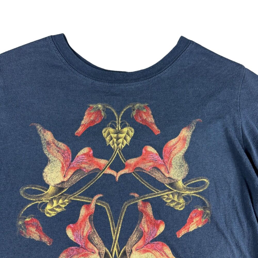 Pink Floyd Shirt Women's Small Blue Short Sleeve Lotus Crewneck Graphic Band Tee - Picture 5 of 11